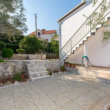 Apartments By The Sea Slatine, Ciovo - 1126 تروغير المظهر الخارجي الصورة