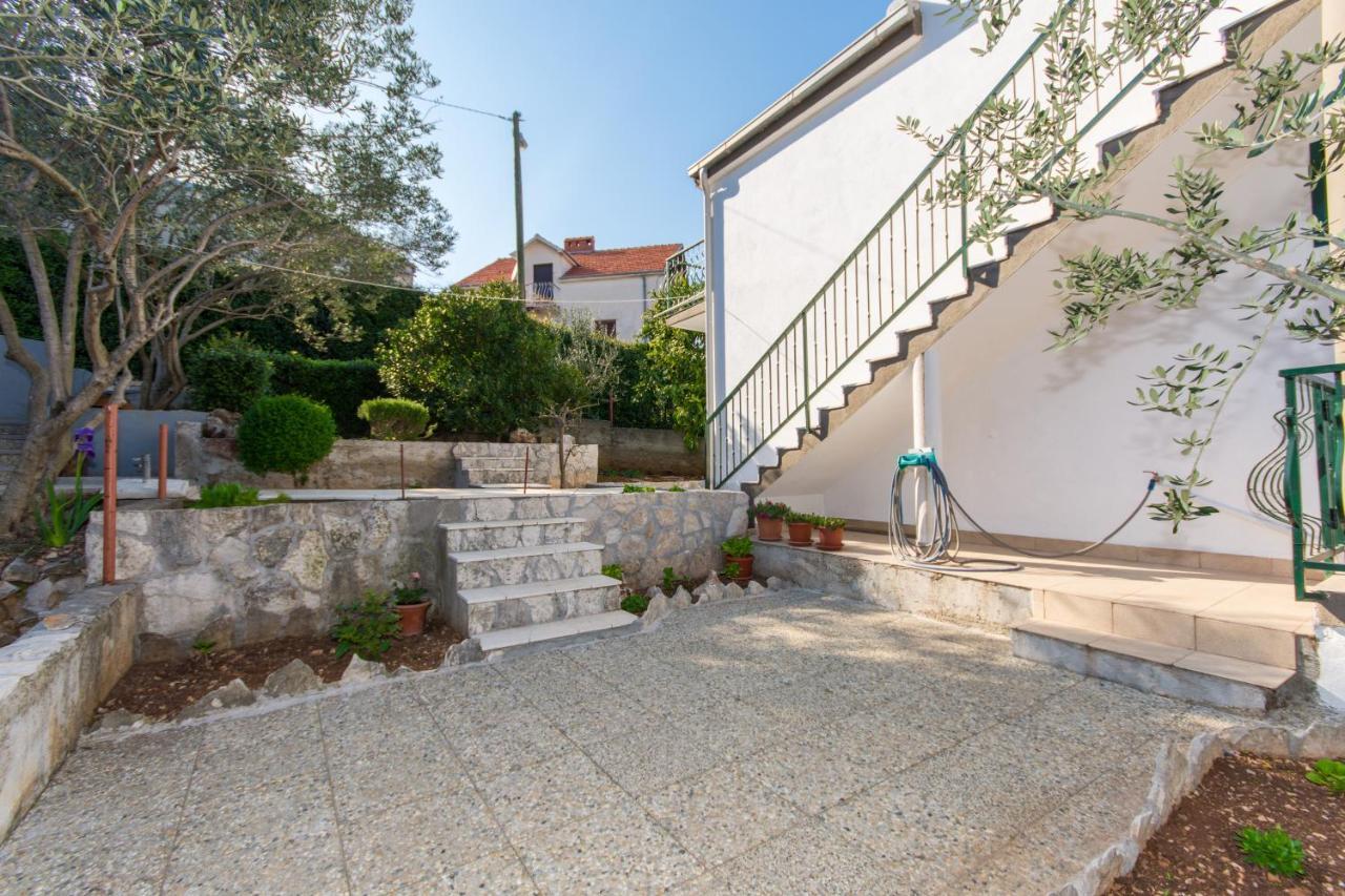 Apartments By The Sea Slatine, Ciovo - 1126 تروغير المظهر الخارجي الصورة