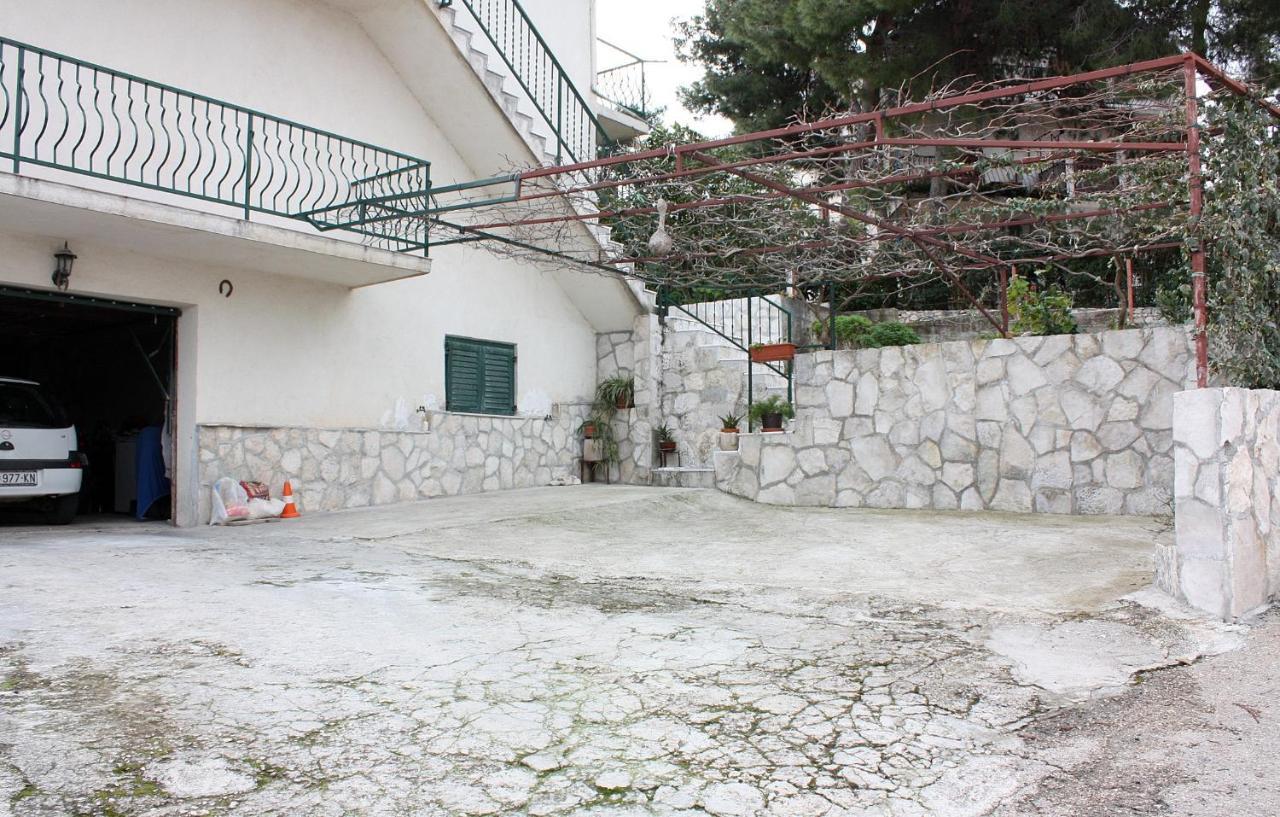 Apartments By The Sea Slatine, Ciovo - 1126 تروغير المظهر الخارجي الصورة