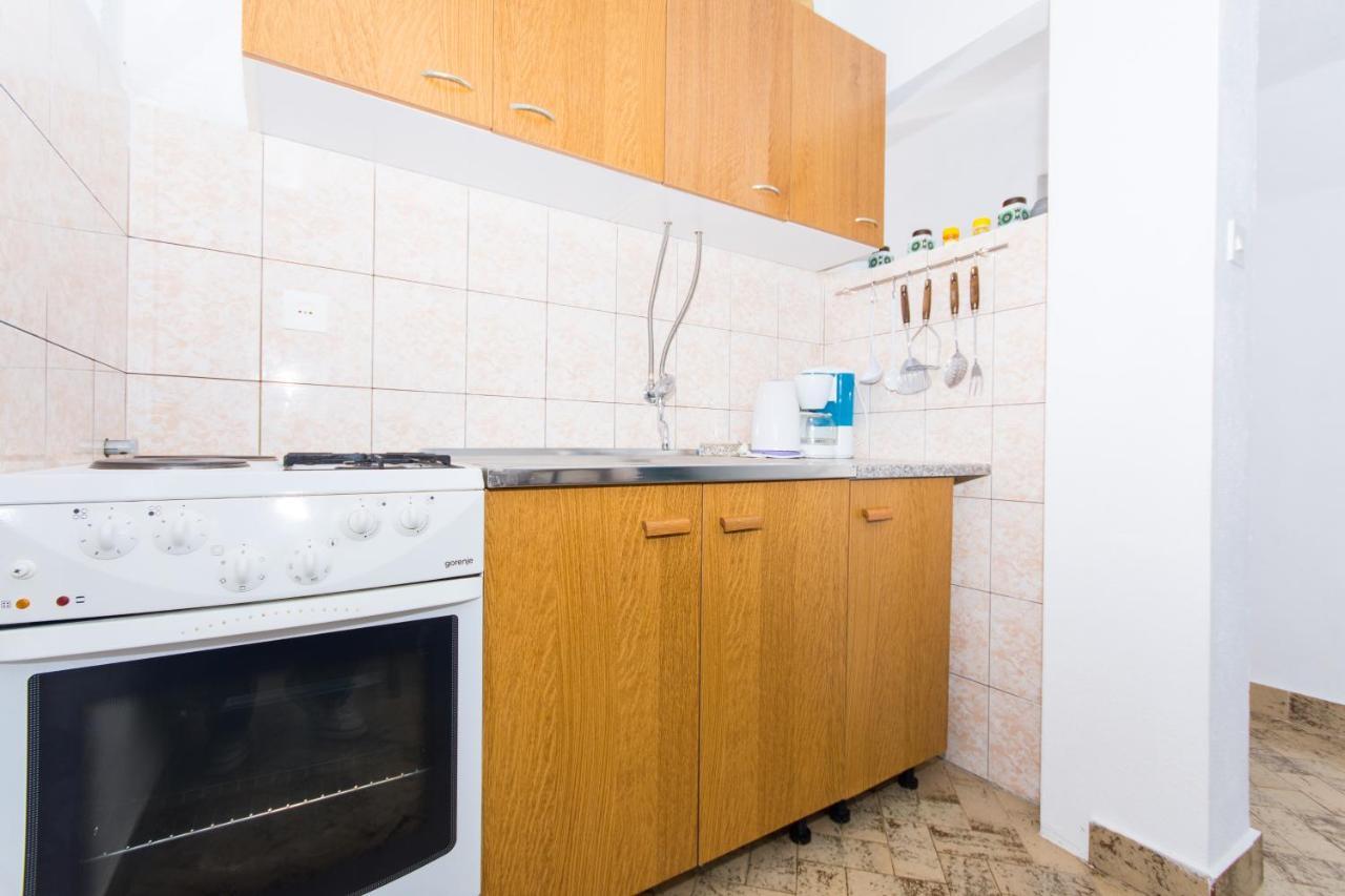 Apartments By The Sea Slatine, Ciovo - 1126 تروغير المظهر الخارجي الصورة